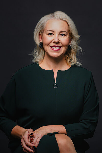Ursula Saar